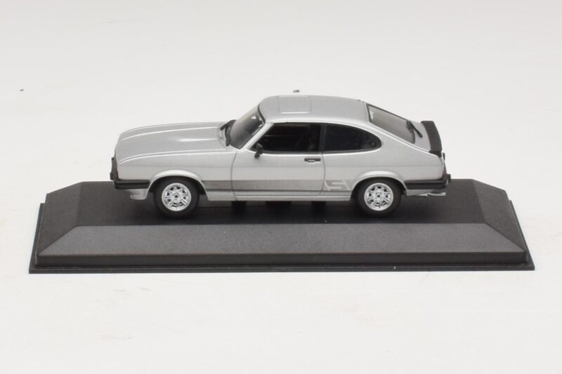 Ford Capri RS Mk1 Sudrabs Minichamps 1:43 430085804 Metāls