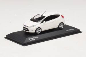 Ford Fiesta Mk6 Balts Minichamps 1:43 400088002 Metāls — attēls 2 no 4