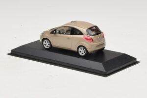 Ford Ka Mk2 Bronze Metallic Minichamps 1:43 FORD007 Metāls — attēls 3 no 4