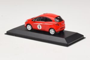 Ford Ka Mk2 Grand Prix Stila Pakete Sarkans Minichamps 1:43 400088201 Metāls — attēls 3 no 4