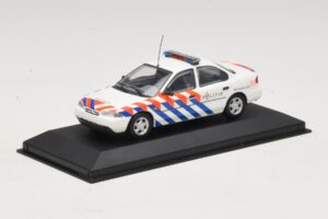 Ford Mondeo Mk1 Sedans Policija Minichamps 1:43 433082091 Metāls — attēls 2 no 4