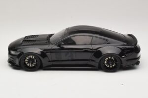 Ford Mustang GT Toshi Melns GT Spirit 1:18 GT061 Sveķi — attēls 3 no 6