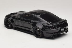 Ford Mustang GT Toshi Melns GT Spirit 1:18 GT061 Sveķi — attēls 5 no 6
