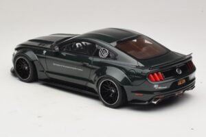 Ford Mustang Liberty Walk Zaļš GT Spirit 1:18 GT838 Sveķi — attēls 5 no 6