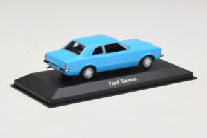 Ford Taunus TC Kupe Gaiši Zils Maxichamps 1:43 940081301 Metāls — attēls 2 no 4