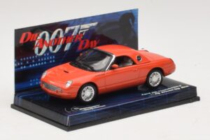 Ford Thunderbird Die Another Day Minichamps 1:43 045132 Metāls — attēls 2 no 5