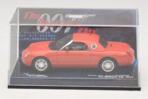 Ford Thunderbird Die Another Day Minichamps 1:43 045132 Metāls — attēls 4 no 5