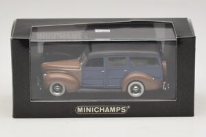 Ford V8 De Luxe Woody Station Wagon Brūns Zils Minichamps 1:43 400082112 Metāls — attēls 4 no 4
