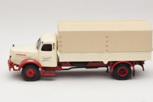 Henschel HS 140 Platformas Kravas Auto Balts Sarkans Minichamps 1:43 439171020 Metāls — attēls 3 no 6