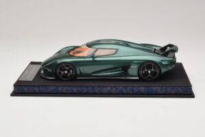 Koenigsegg Regera Zaļš Tonēts Karbons FrontiArt 1:18 AS010-110 Sveķi — attēls 3 no 7
