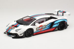 Lamborghini Aventador LB Works Martini Livery AUTOart 1:18 79185 Kompozīts
