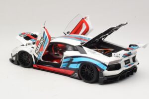 Lamborghini Aventador LB Works Martini Livery AUTOart 1:18 79185 Kompozīts — attēls 5 no 8