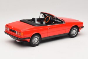 Maserati Biturbo Spyder Sarkans Minichamps 1:18 107123530 Sveķi — attēls 2 no 6