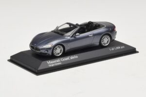 Maserati GranCabrio Pelēks Metalik Minichamps 1:43 400123931 Metāls — attēls 2 no 4