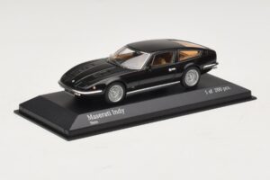 Maserati Indy Melns Minichamps 1:43 437123121 Metāls — attēls 2 no 4