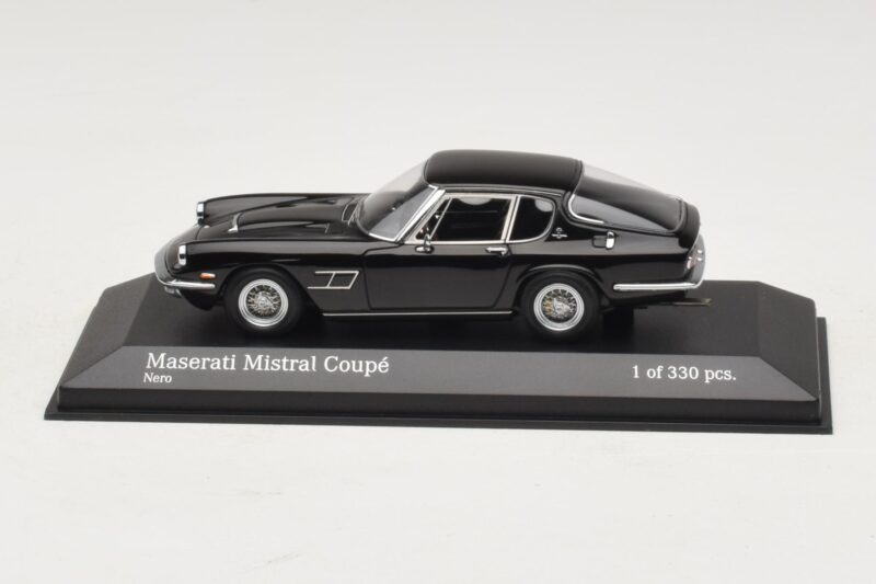 Maserati Mistral Melns Minichamps 1:43 Maserati Mistral Melns Minichamps 1:43 437123421 Metāls