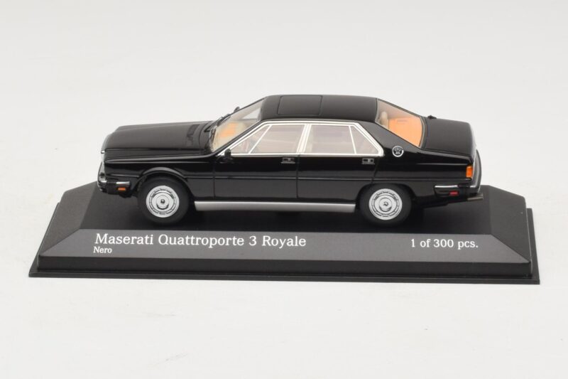 Maserati Quattroporte III Royale Melns Minichamps 1:43 437123501 Metāls