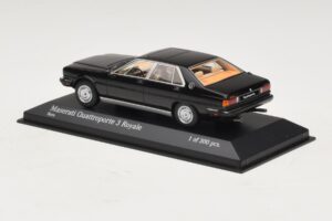 Maserati Quattroporte III Royale Melns Minichamps 1:43 437123501 Metāls — attēls 3 no 4