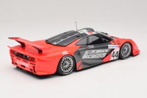 McLaren F1 GTR Lark #44 Tsuchiya / Ayles 24 Hours of Le Mans 1997 Minichamps 1:18 530133744 Metāls — attēls 3 no 8
