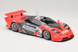 McLaren F1 GTR Lark #44 Tsuchiya / Ayles 24 Hours of Le Mans 1997 Minichamps 1:18 530133744 Metāls — attēls 6 no 8