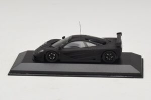 McLaren F1 GTR Prototype Melns Matēts Ar Melniem Diskiem Minichamps 1:43 MCLAREN009 Metāls — attēls 4 no 4