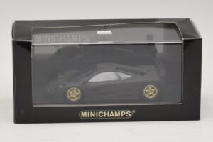 McLaren F1 GTR Prototype Melns Matēts Ar Zeltainiem Diskiem Minichamps 1:43 MCLAREN008 Metāls — attēls 4 no 4