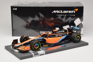 McLaren MCL36 #3 D. Ricciardo Bahrain GP 2022 Minichamps 1:18 537221803 Metāls — attēls 2 no 7