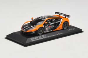 McLaren MP4-12C GT3 #15 Boutsen Racing Bovy / Broggi 24 Hours of Spa 2012 Minichamps 1:43 437121315 Metāls — attēls 2 no 4