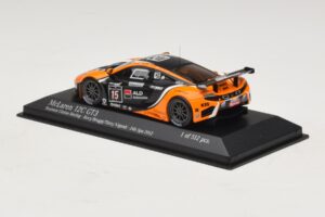 McLaren MP4-12C GT3 #15 Boutsen Racing Bovy / Broggi 24 Hours of Spa 2012 Minichamps 1:43 437121315 Metāls — attēls 3 no 4