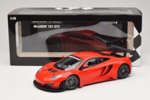 McLaren MP4-12C GT3 Sarkans 2013 Minichamps 1:18 151121392 Metāls — attēls 6 no 6