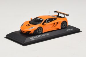 McLaren MP4-12C GT3 Street Oranžs Minichamps 1:43 437121399 Metāls — attēls 2 no 4