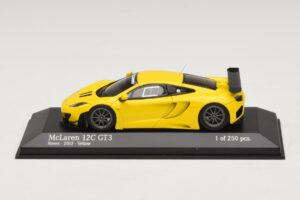McLaren MP4-12C GT3 Street Dzeltens Minichamps 1:43 437121396 Metāls