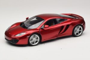 McLaren MP4-12C Sarkans Metālisks Minichamps 1:18 110133022 Metāls