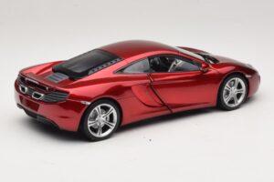 McLaren MP4-12C Sarkans Metālisks Minichamps 1:18 110133022 Metāls — attēls 3 no 8