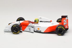 McLaren MP4/8 Ford #8 A. Senna Winner European GP 1993 Minichamps 1:18 540931818 Metāls — attēls 4 no 7