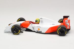 McLaren MP4/8 Ford #8 A. Senna Winner Japanese GP 1993 Minichamps 1:18 540931878 Metāls — attēls 4 no 7