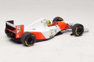 McLaren MP4/8 Ford #8 A. Senna Winner Japanese GP 1993 Minichamps 1:18 540931878 Metāls — attēls 6 no 7