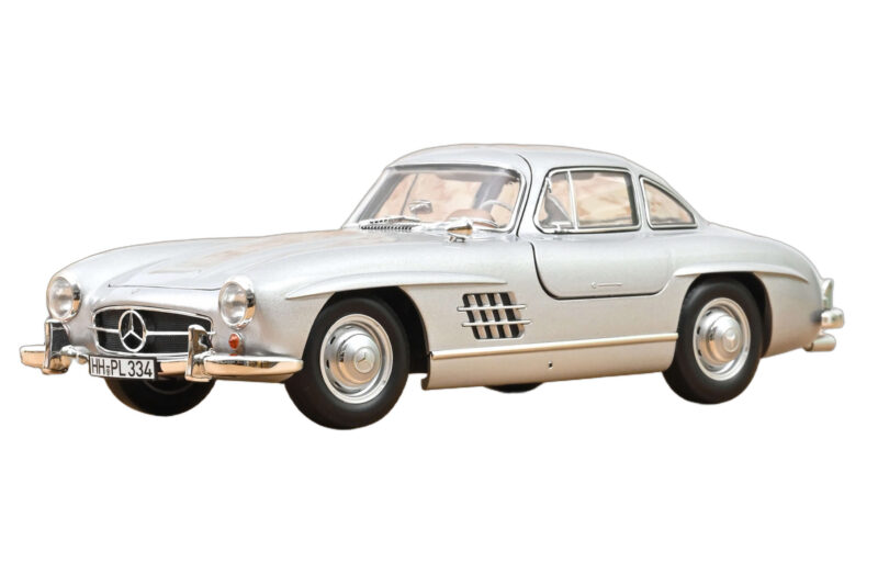 Mercedes 300 SL W198 Gullwing Sudrabs Norev 1:18 183857 Metāls