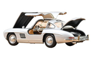 Mercedes 300 SL W198 Gullwing Sudrabs Norev 1:18 183857 Metāls — attēls 2 no 5