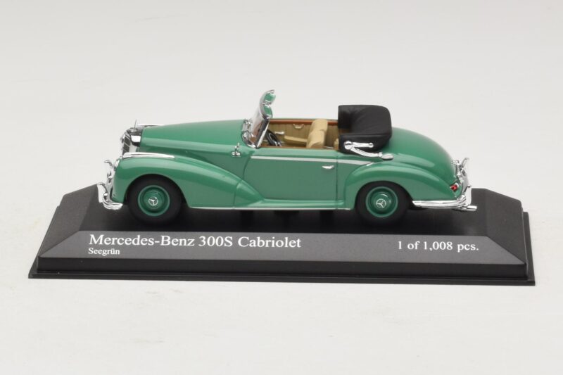 Mercedes 300S Kabriolets Zaļš Minichamps 1:43 430032335 Metāls