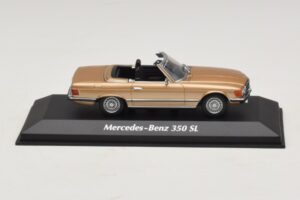 Mercedes 350 SL R107 Zelts Maxichamps 1:43 940033431 Metāls