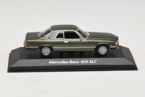 Mercedes 450 SLC C107 Tumši Zaļš Metālisks Maxichamps 1:43 940033420 Metāls