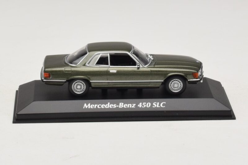 Mercedes 450 SLC C107 Tumši Zaļš Metālisks Maxichamps 1:43 940033420 Metāls
