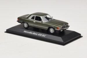 Mercedes 450 SLC C107 Tumši Zaļš Metālisks Maxichamps 1:43 940033420 Metāls — attēls 3 no 4