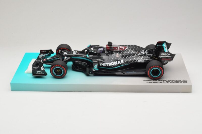 Mercedes AMG Petronas W11 EQ Performance #44 L. Hamilton 91st F1 Win Eifel GP 2020 Minichamps 1:18 113201144 Metāls