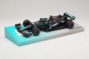 Mercedes AMG Petronas W11 EQ Performance #44 L. Hamilton 91st F1 Win Eifel GP 2020 Minichamps 1:18 113201144 Metāls — attēls 2 no 6