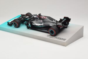Mercedes AMG Petronas W11 EQ Performance #44 L. Hamilton 91st F1 Win Eifel GP 2020 Minichamps 1:18 113201144 Metāls — attēls 5 no 6