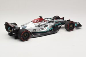 Mercedes AMG Petronas W13 E Performance #63 G. Russell Spanish GP 2022 Minichamps 1:18 110220063 Metāls — attēls 2 no 7