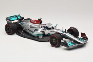 Mercedes AMG Petronas W13 E Performance #63 G. Russell Spanish GP 2022 Minichamps 1:18 110220063 Metāls — attēls 4 no 7
