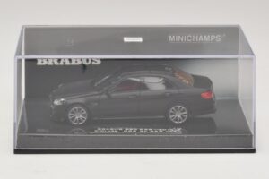 Mercedes Brabus 850 E63 W212 Matēts Melns Minichamps 1:43 437034101 Metāls — attēls 4 no 5